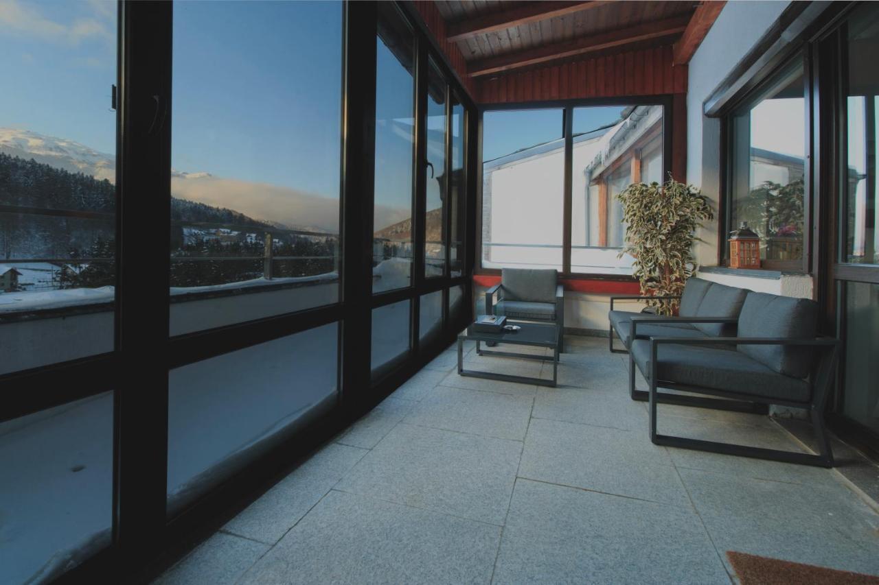 Best View Ap With Parking And 2 Bathrooms سِنايا المظهر الخارجي الصورة