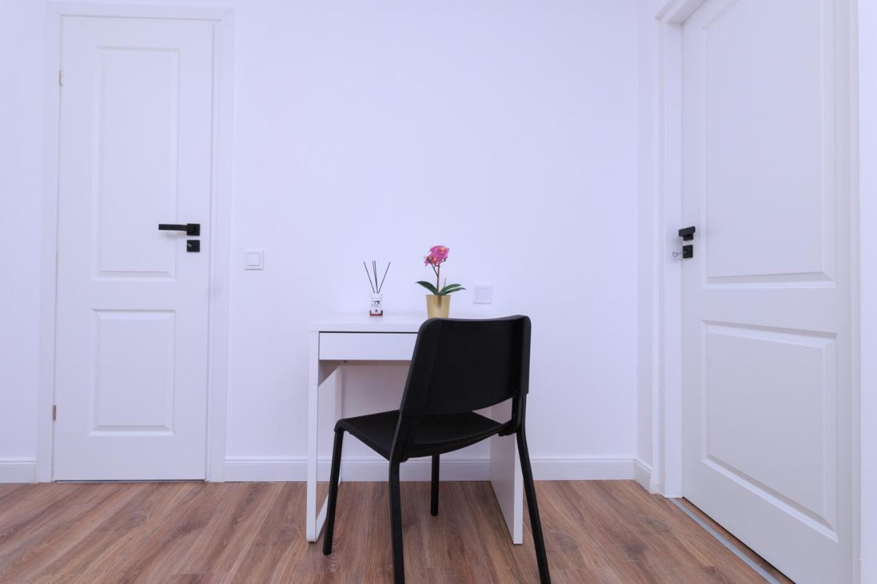 Best View Ap With Parking And 2 Bathrooms سِنايا المظهر الخارجي الصورة