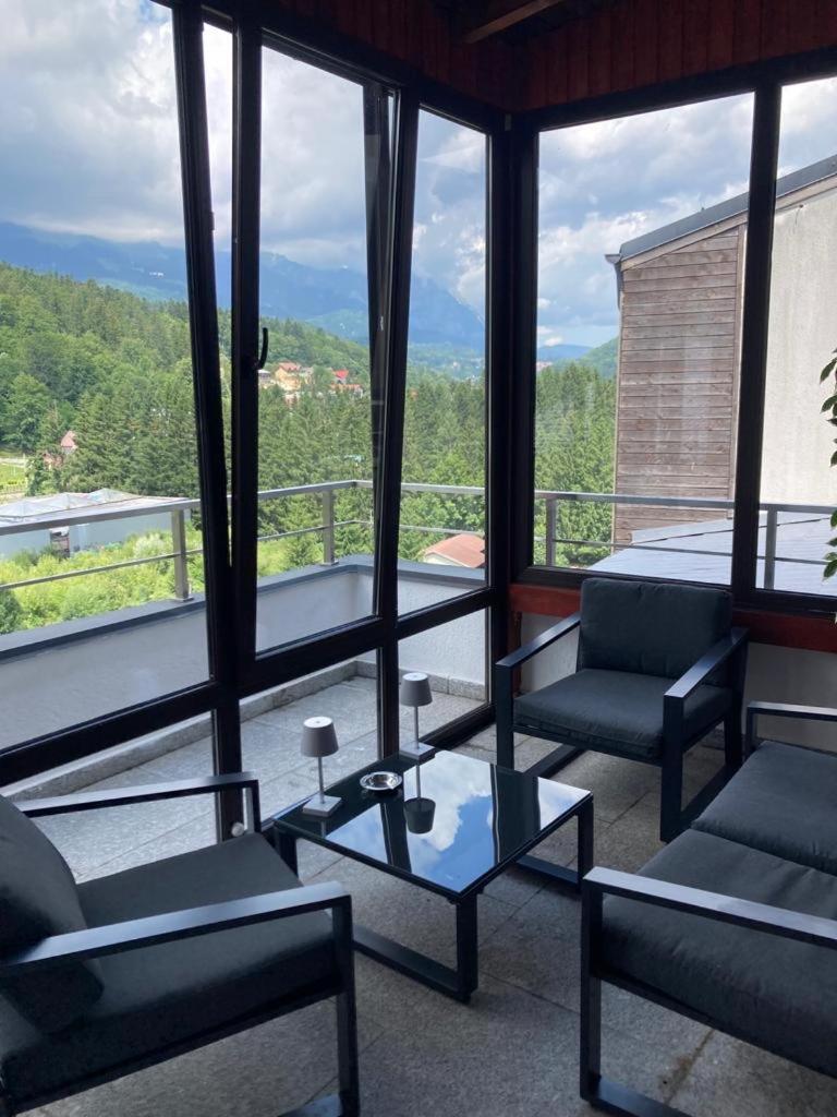 Best View Ap With Parking And 2 Bathrooms سِنايا المظهر الخارجي الصورة
