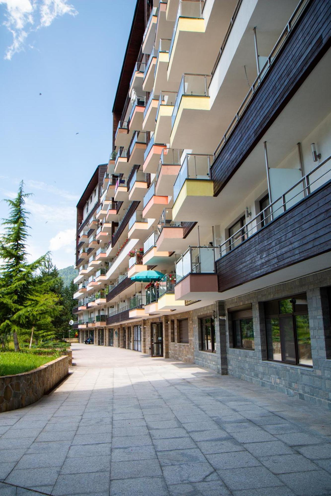 Best View Ap With Parking And 2 Bathrooms سِنايا المظهر الخارجي الصورة